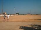 Construcció del camp de futbol de l'Aldea 2
